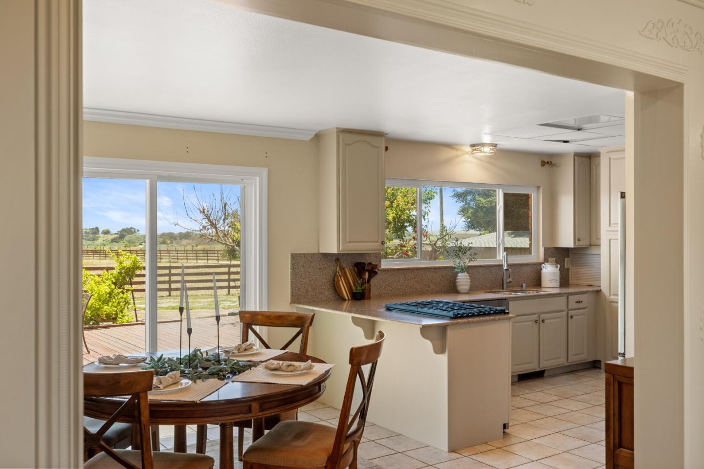 268 Espinosa Road Salinas, CA 93907 - Photo 8 of 23