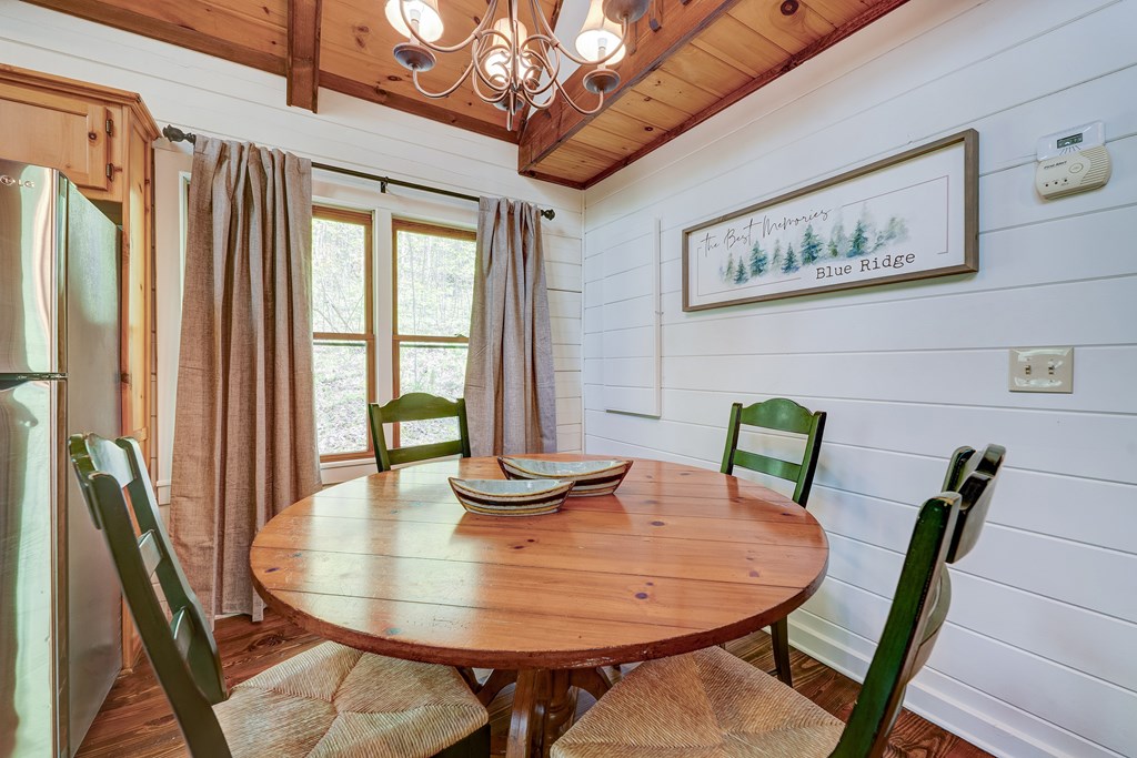 38 Forest Lane Blue Ridge, GA 30513 - Photo 7 of 31