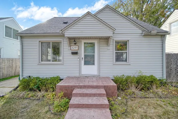 $305,000 | 3291 Minerva Street, Ferndale, MI 48220