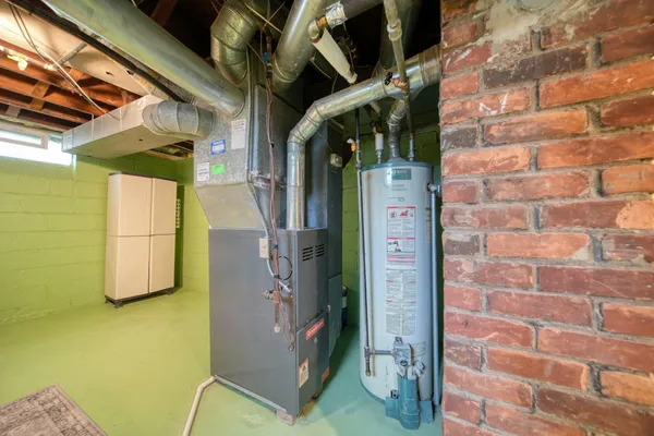 $305,000 | 3291 Minerva Street, Ferndale, MI 48220