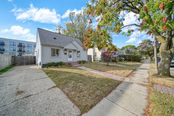 $305,000 | 3291 Minerva Street, Ferndale, MI 48220