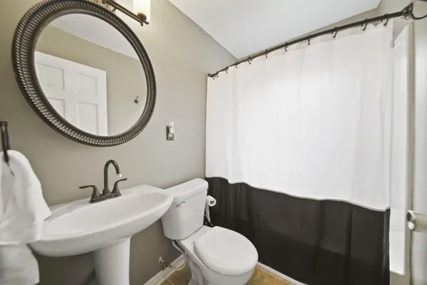$305,000 | 3291 Minerva Street, Ferndale, MI 48220