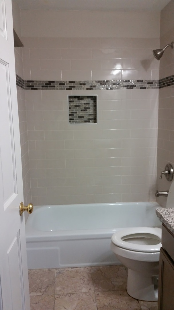 1900 Light Road, Unit 201 Oswego, IL 60543 - Photo 9 of 12