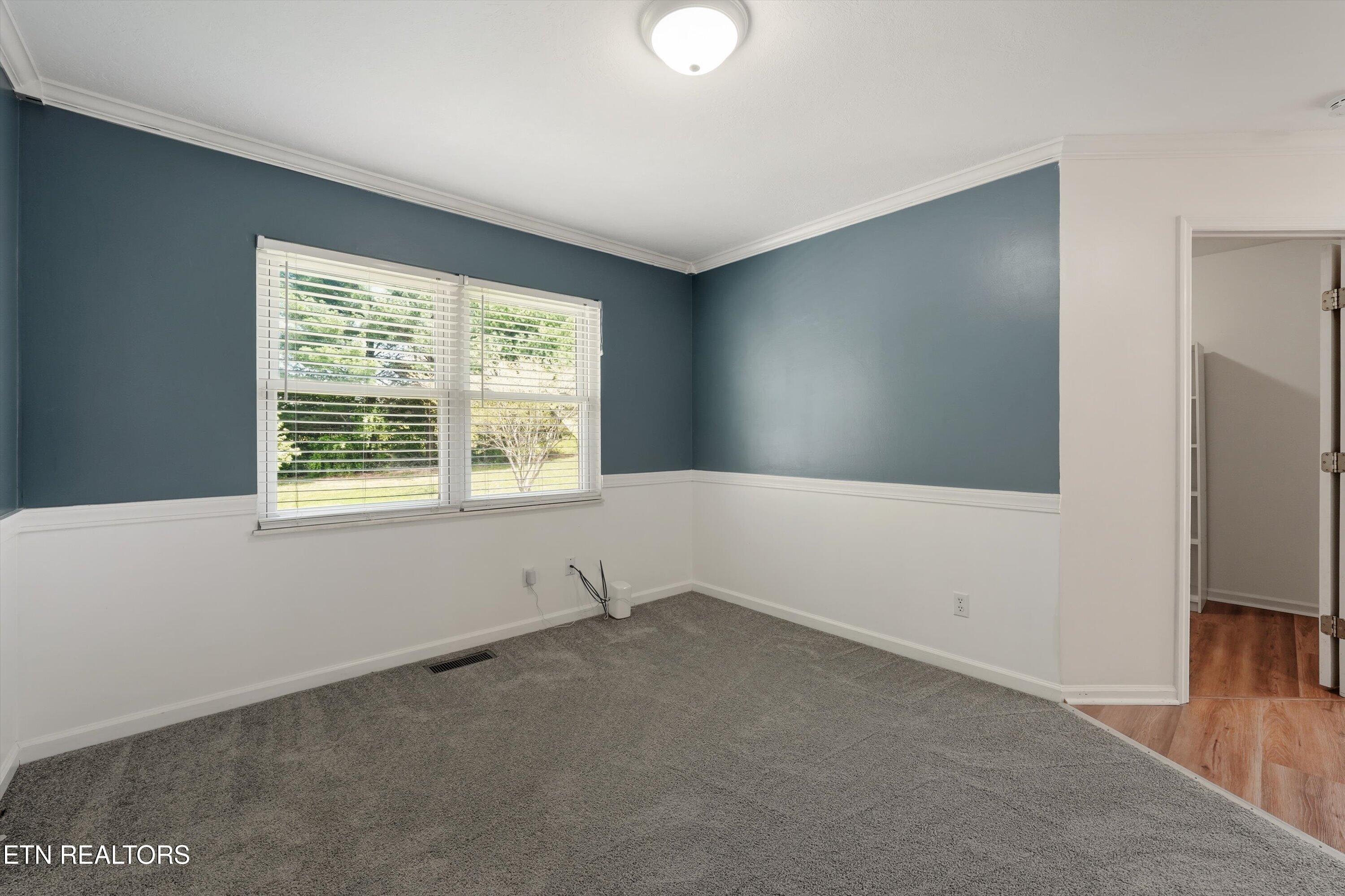 2201 East Windbrook Road Knoxville, TN 37923 - Photo 14 of 34 Dining Room