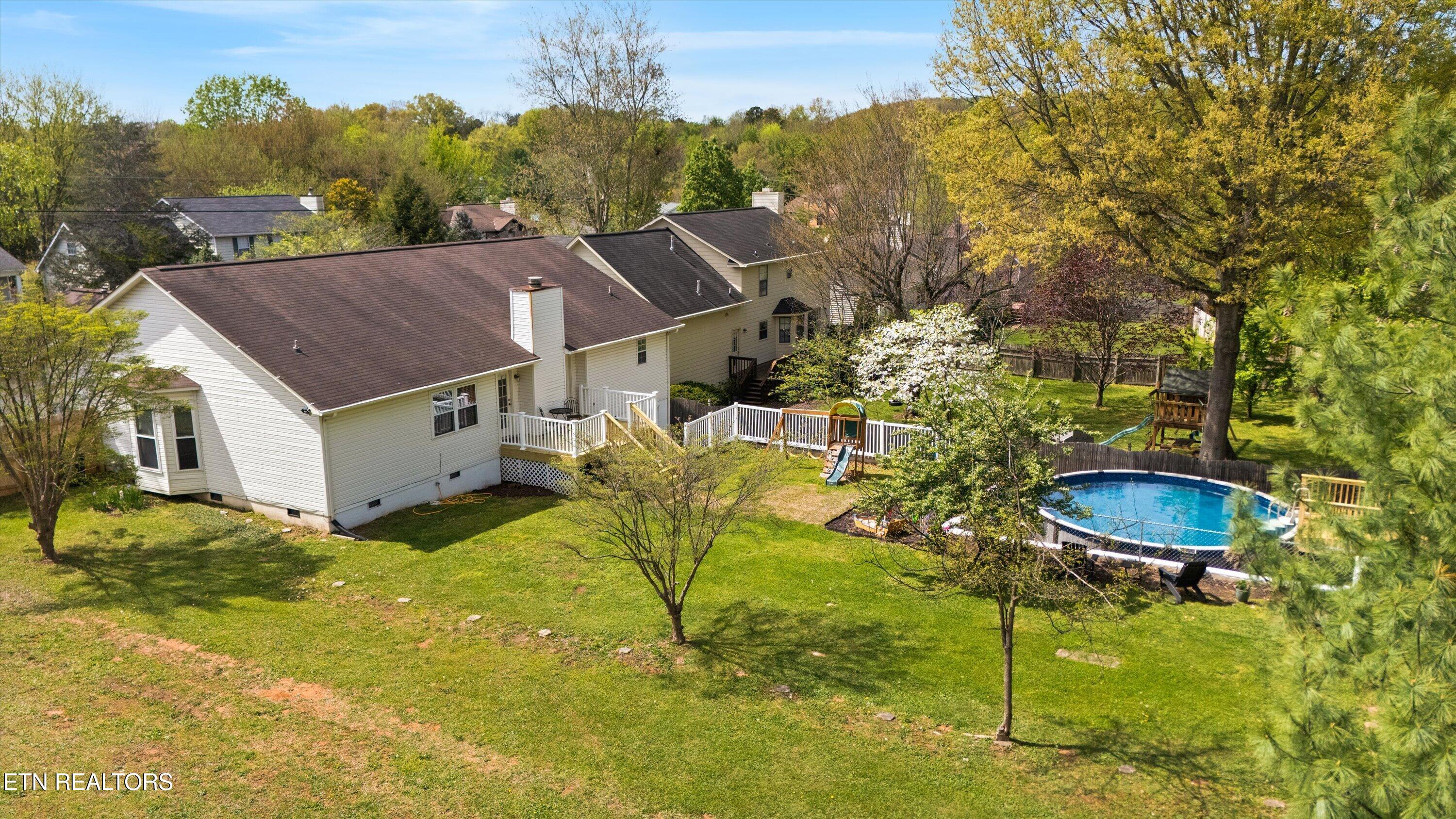 2201 East Windbrook Road Knoxville, TN 37923 - Photo 31 of 34 2201 E Windbrook Rd