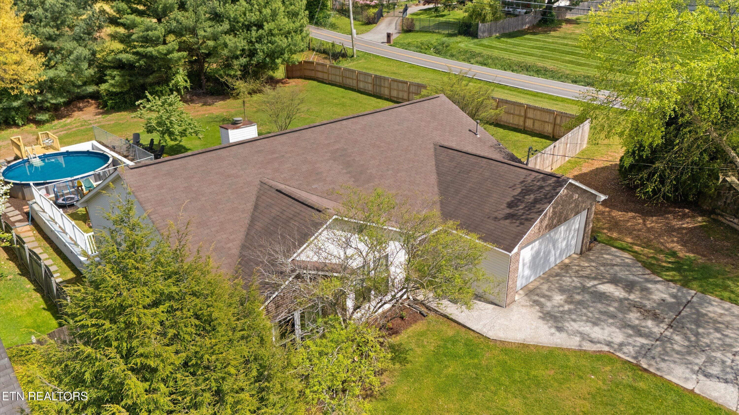 2201 East Windbrook Road Knoxville, TN 37923 - Photo 33 of 34 40-2201 E Windbrook Rd37
