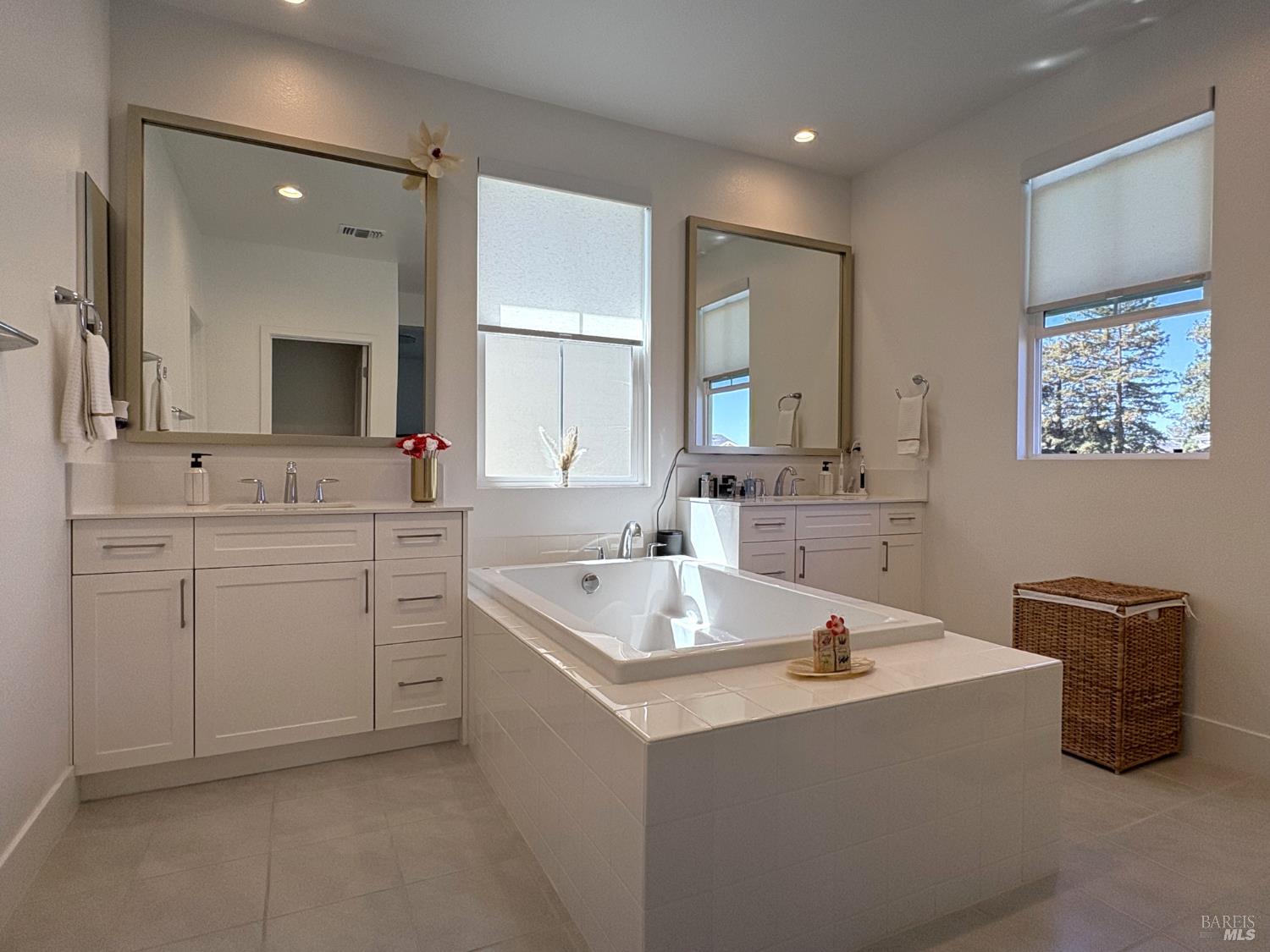 2912 Liscum Street Santa Rosa, CA 95407 - Photo 12 of 28