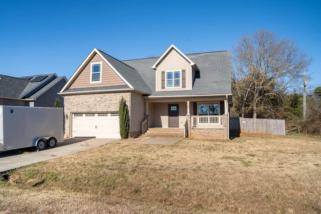 $440,000 | 1000 Sheila Avenue, Greer, SC 29651