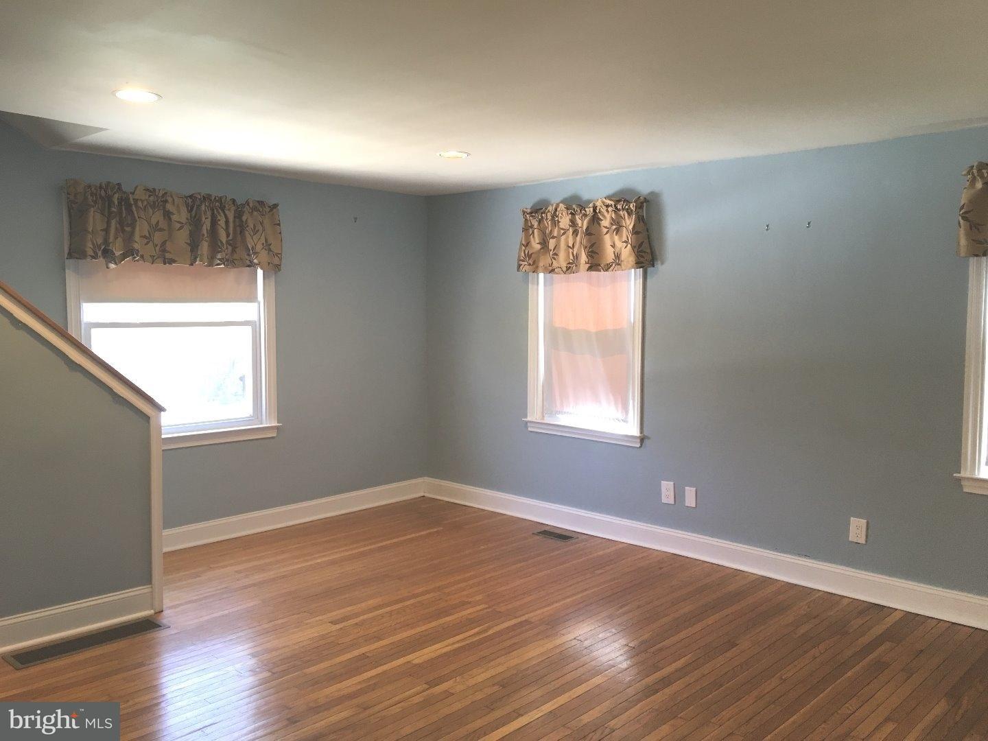319 Crum Lynne Road Ridley Park, PA 19078 - Photo 2 of 2 Living Room