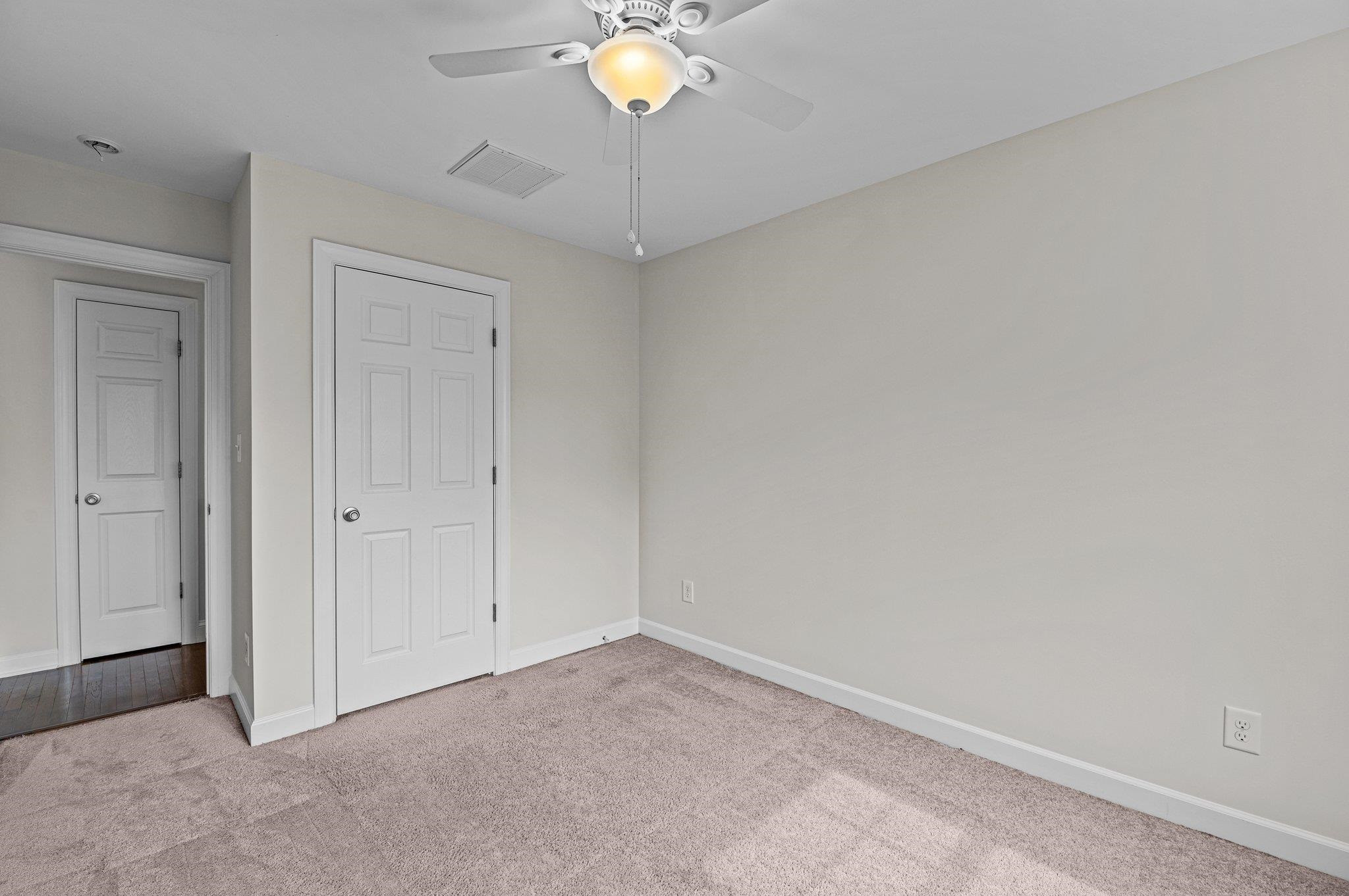 916 East Jones Street Raleigh, NC 27601 - Photo 17 of 29 Photo 17
