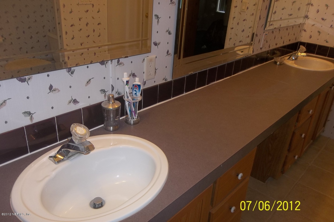 4758 Gadara Road Keystone Heights, FL 32656 - Photo 18 of 19 Master Bath 1