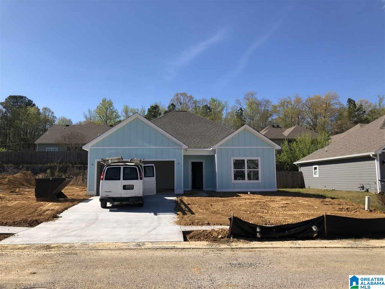 160 Ridgecrest Road Calera, AL 35040 - Photo 2 of 44