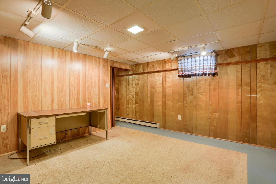 1656 Ridgedale Drive Lancaster, PA 17601 - Photo 21 of 33 Gallery Image 21