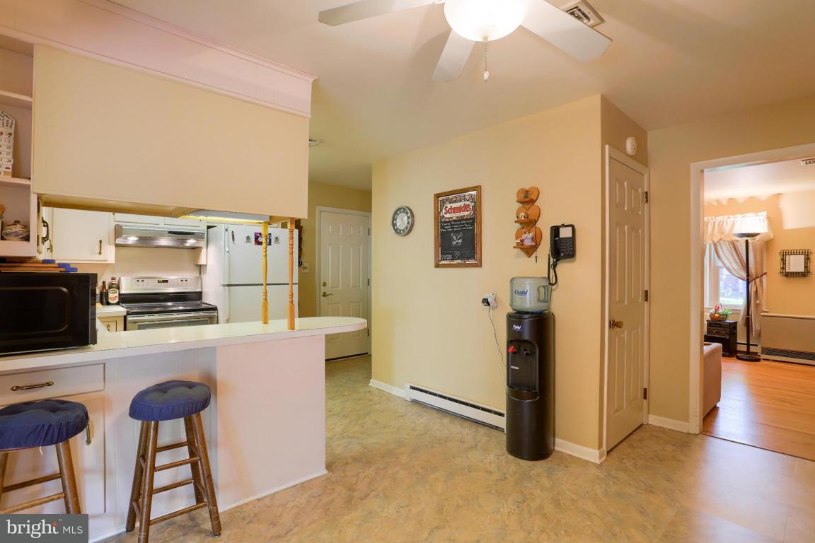 1656 Ridgedale Drive Lancaster, PA 17601 - Photo 5 of 33 Gallery Image 5