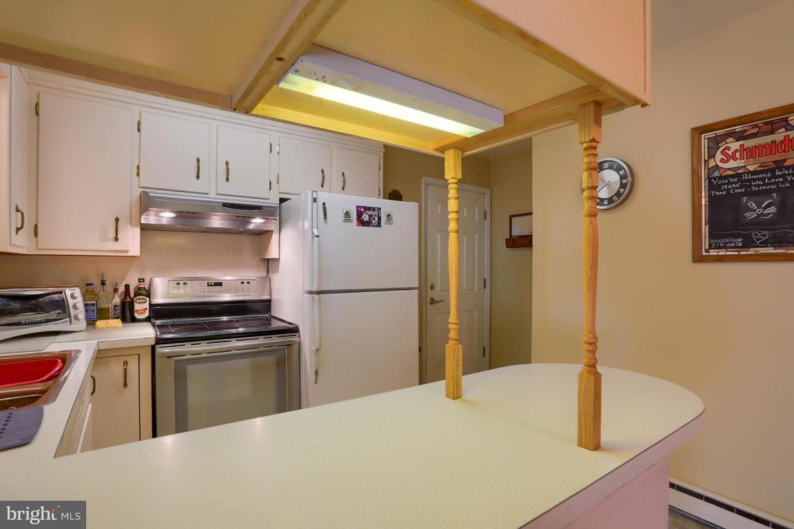 1656 Ridgedale Drive Lancaster, PA 17601 - Photo 8 of 33 Gallery Image 8