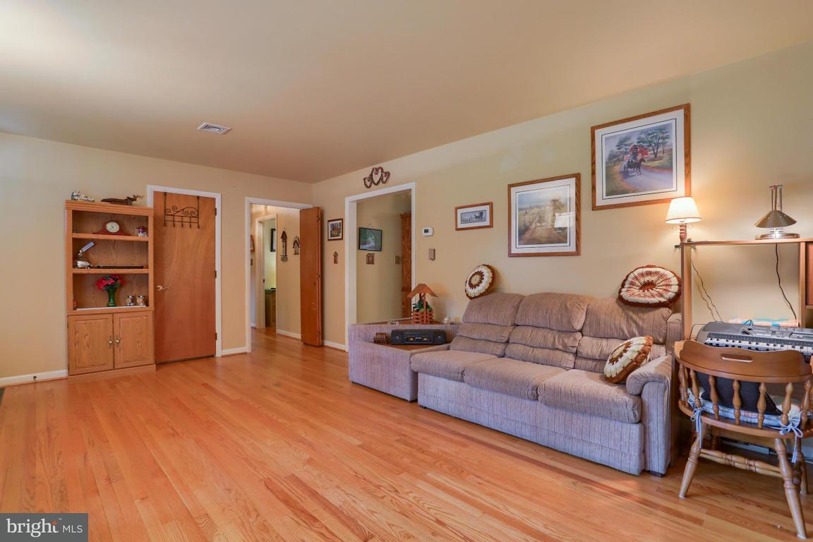 1656 Ridgedale Drive Lancaster, PA 17601 - Photo 10 of 33 Gallery Image 10