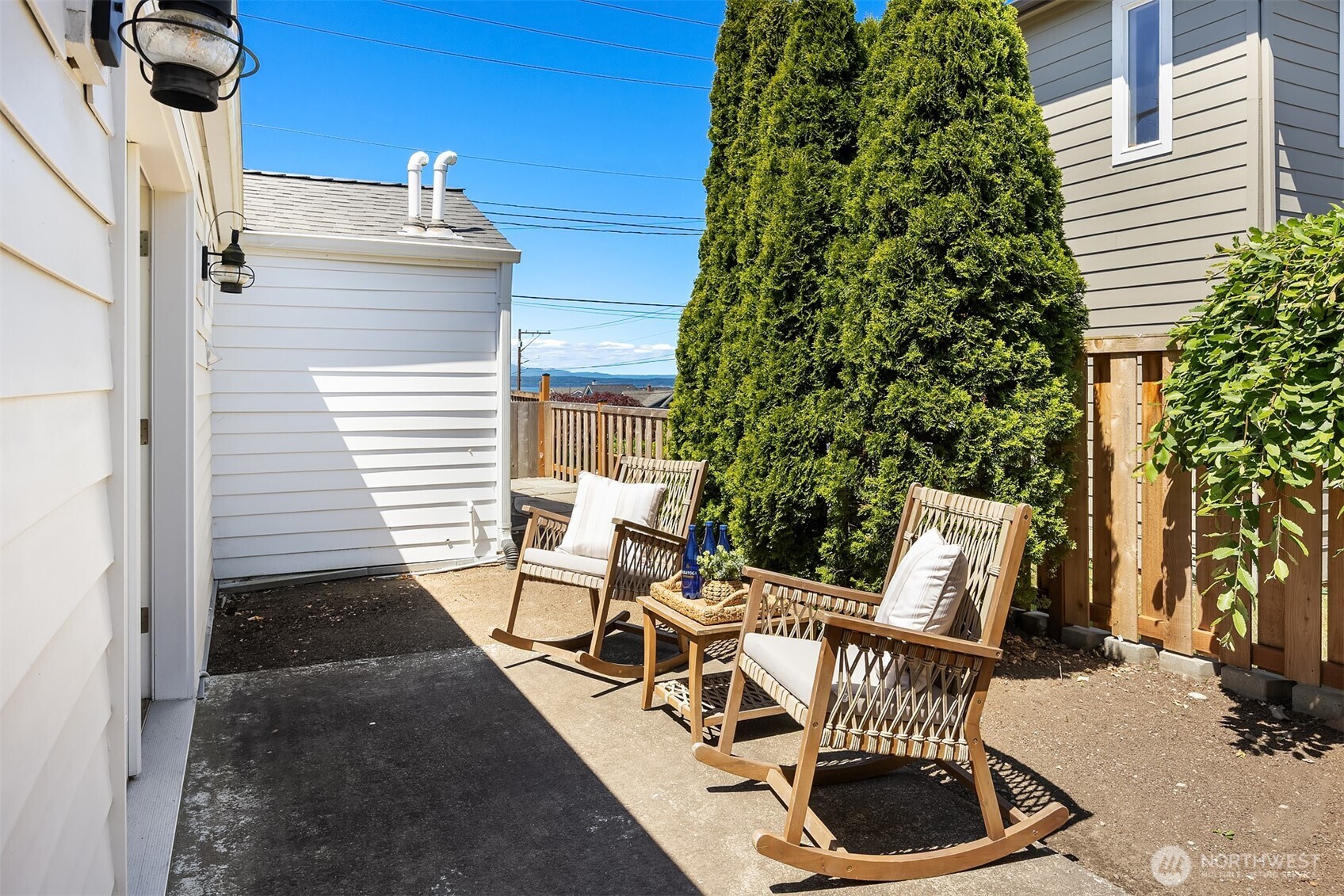 103 8th Avenue South Edmonds, WA 98020 - Photo 16 of 24