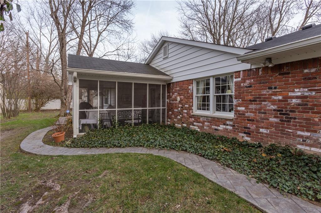 4355 Melbourne Road Indianapolis, IN 46228 - Photo 21 of 22 Gallery Image 21