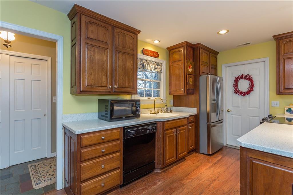 4355 Melbourne Road Indianapolis, IN 46228 - Photo 4 of 22 Gallery Image 4
