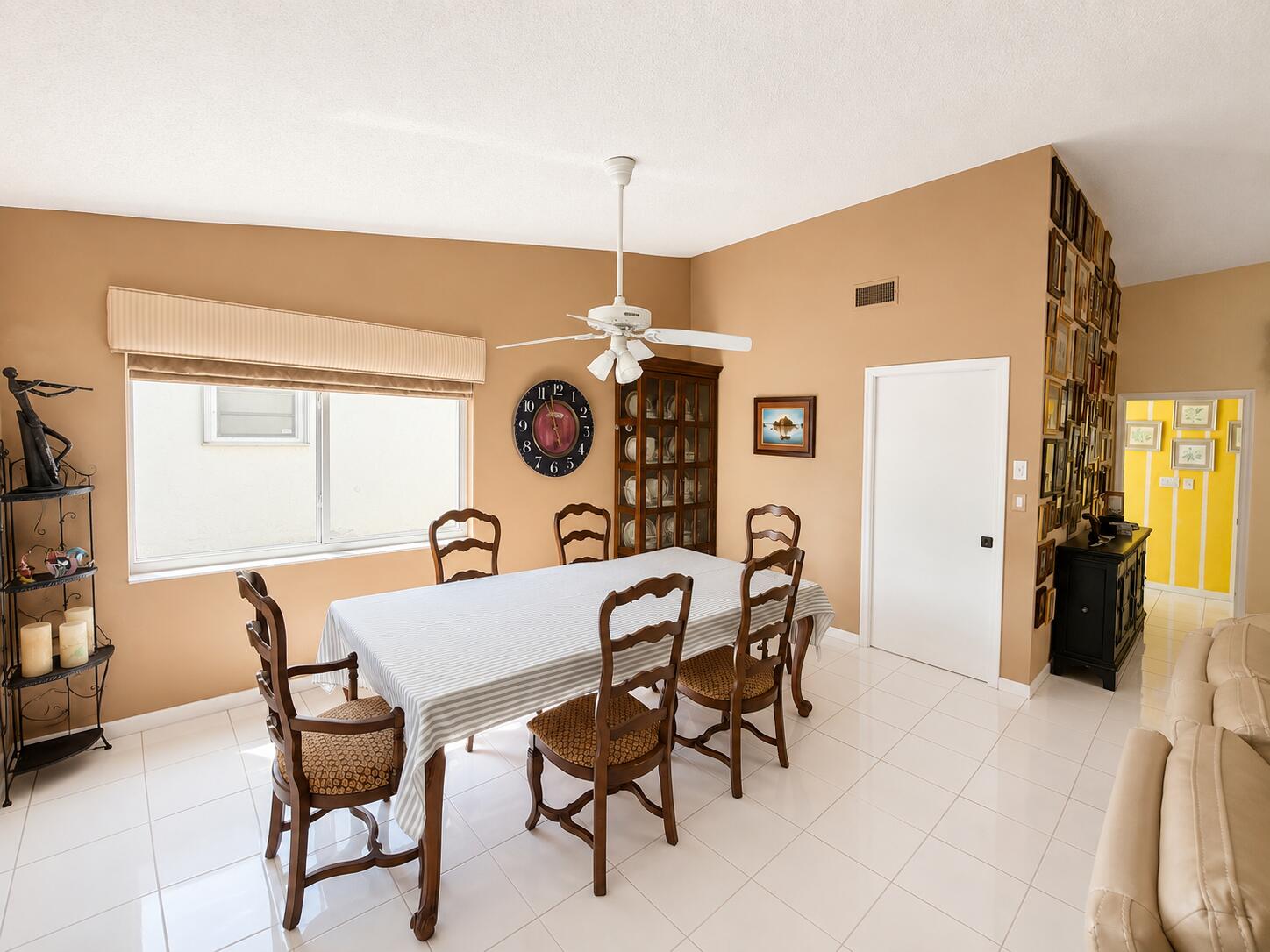 7758 Cloverfield Circle Boca Raton, FL 33433 - Photo 10 of 37 7967FDE1-D6DA-47A2-A2A0-7796F22D432A