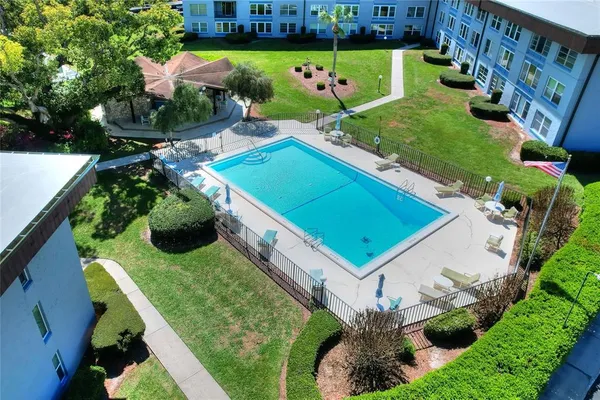$118,000 | 333 North Lake Howard Drive, Unit 203C, Winter Haven, FL 33880