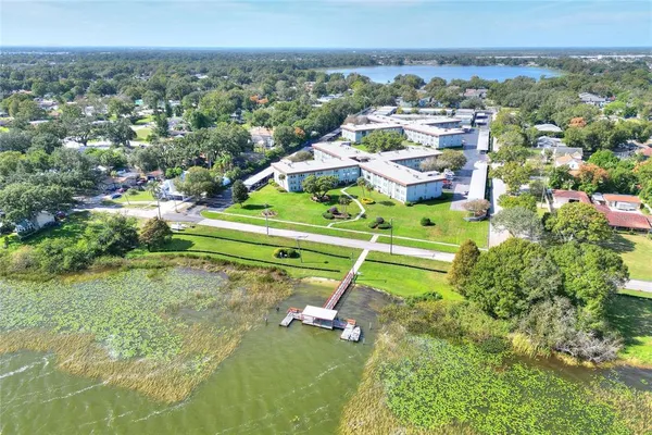 $118,000 | 333 North Lake Howard Drive, Unit 203C, Winter Haven, FL 33880