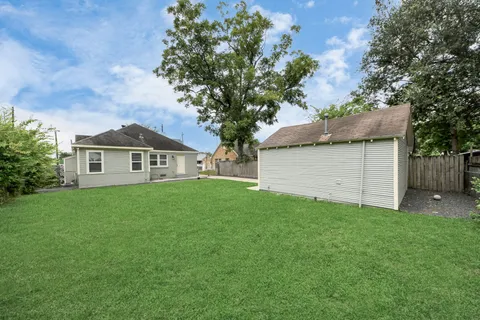 $329,000 | 609 Reid Street, Houston, TX 77022