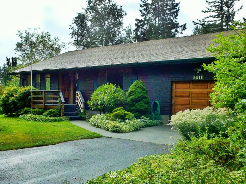 1411 East Smith Road Bellingham, WA 98226 - Photo 1 of 15