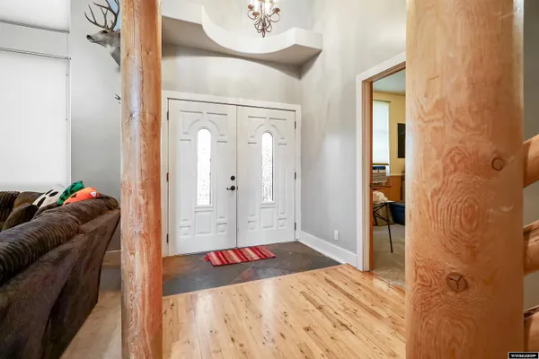 $870,000 | 240 Darby Lane, Evanston, WY 82930