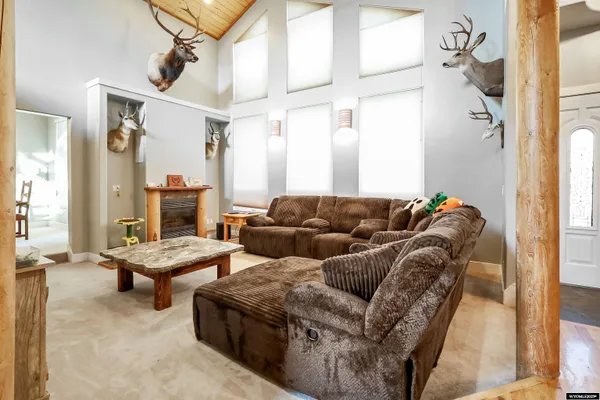 $870,000 | 240 Darby Lane, Evanston, WY 82930