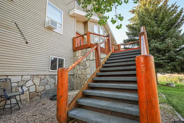 $870,000 | 240 Darby Lane, Evanston, WY 82930