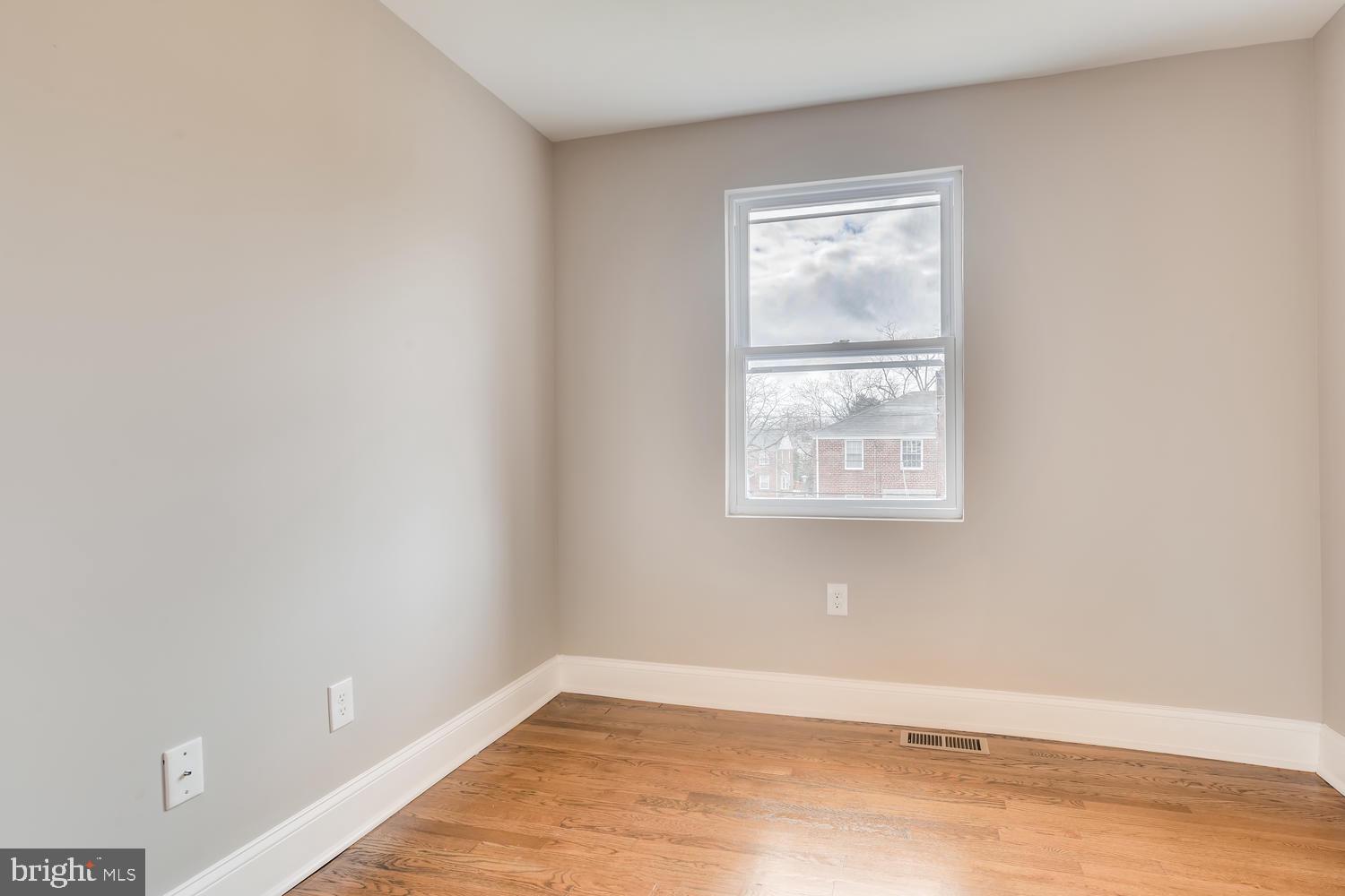 5500 Leith Road Baltimore, MD 21239 - Photo 14 of 31 Gallery Image 14
