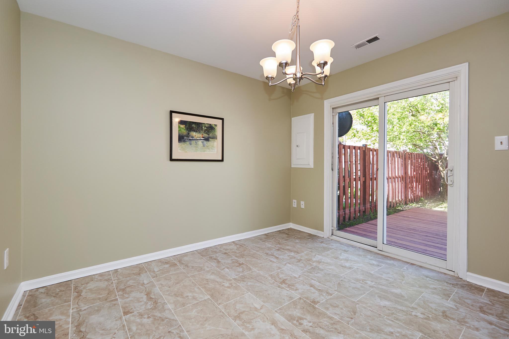 8582 Adamson Street Manassas, VA 20110 - Photo 11 of 30