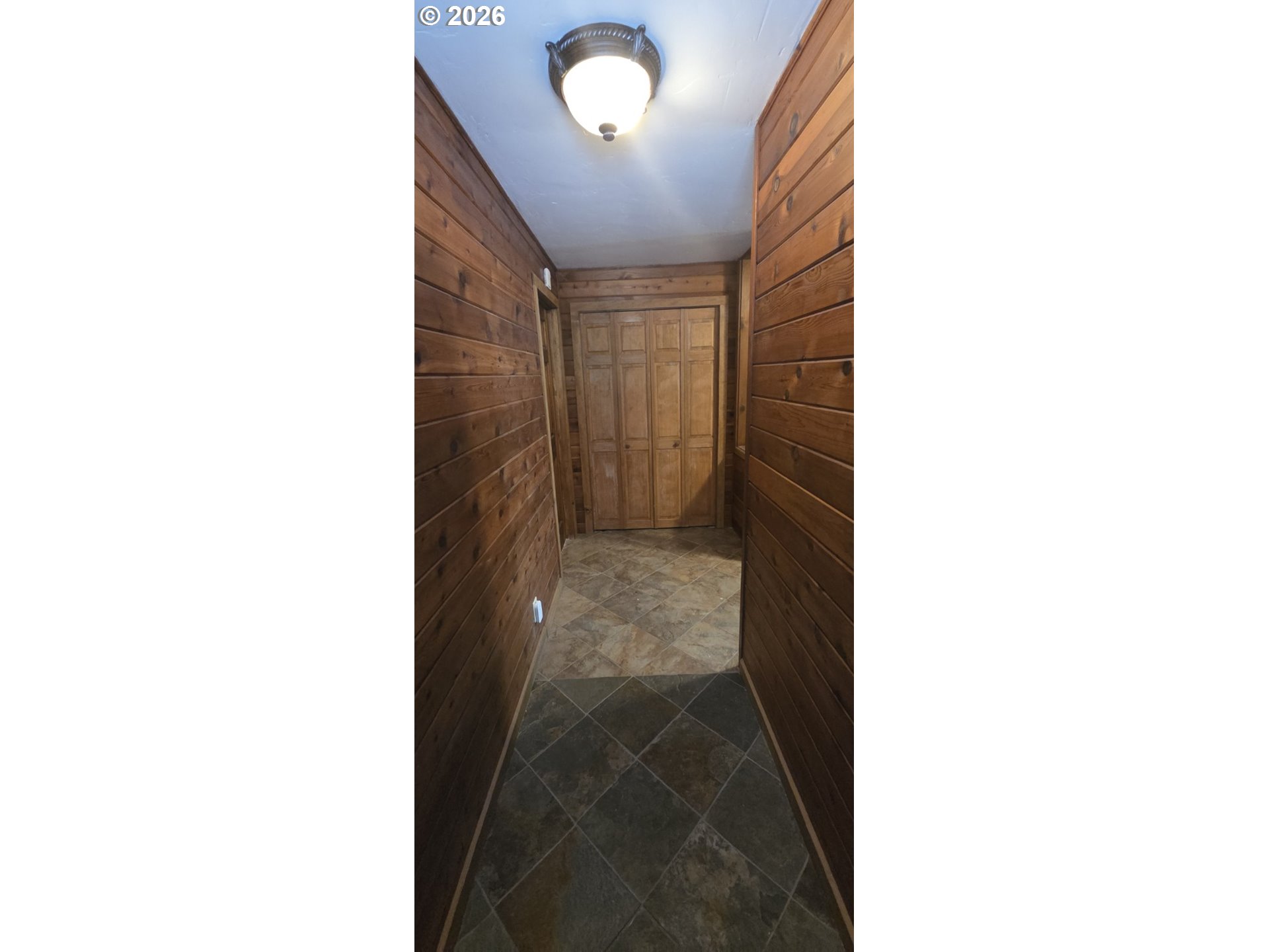 19 Lava Road Trout Lake, WA 98650 - Photo 3 of 47 Entrance/Foyer
