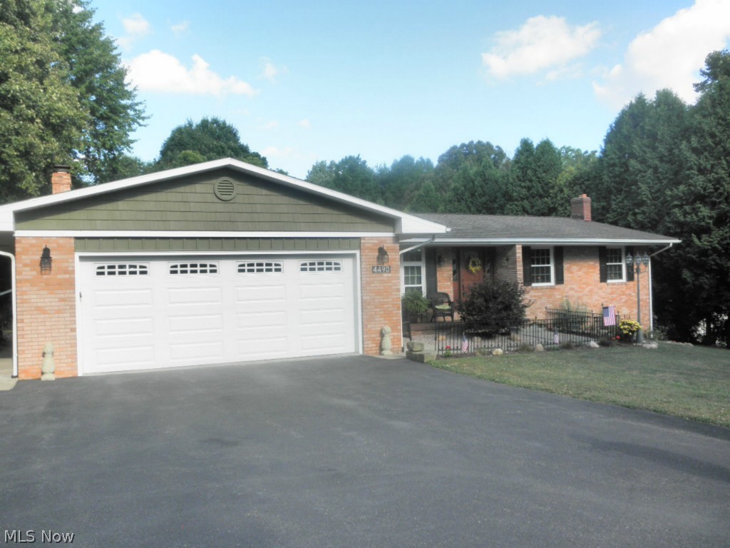 4490 Whinnery Road Salem, OH 44460 - Photo 2 of 23 Gallery Image 2