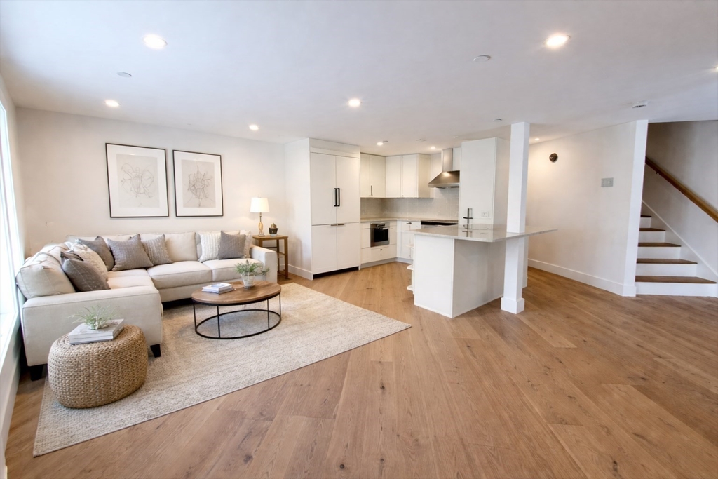 6 Elm Street, Unit 6 Newton, MA 02465 - Photo 4 of 27