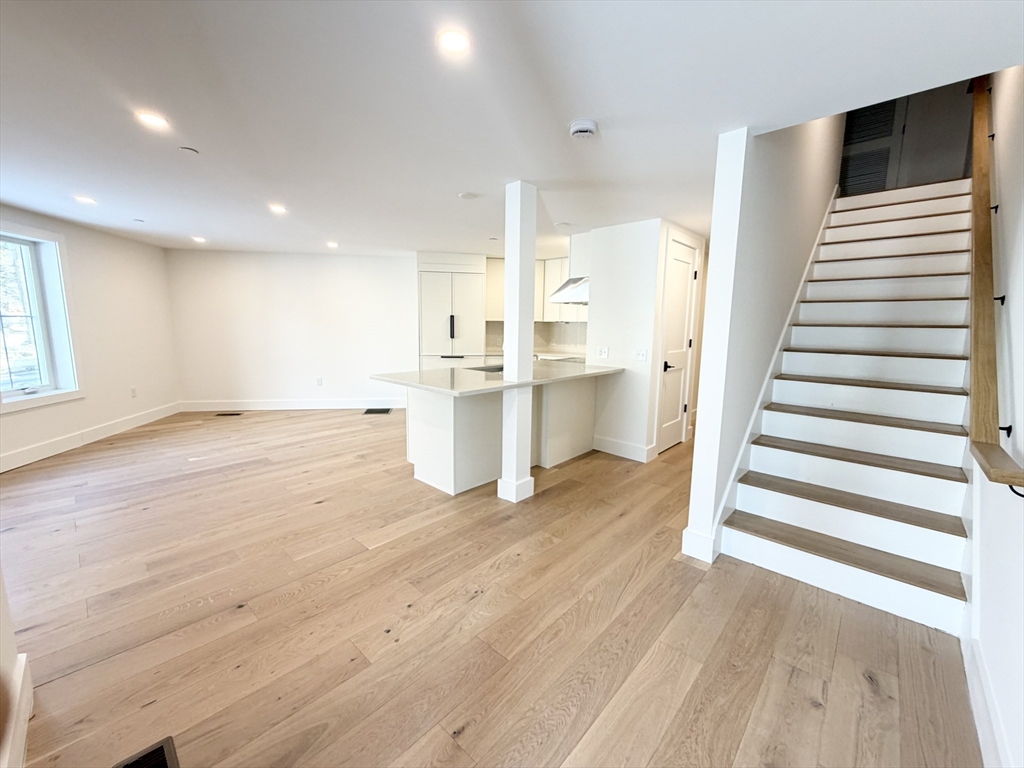 6 Elm Street, Unit 6 Newton, MA 02465 - Photo 8 of 27