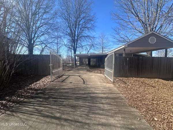 $299,999 | 110 Annandale Drive, Senatobia, MS 38668