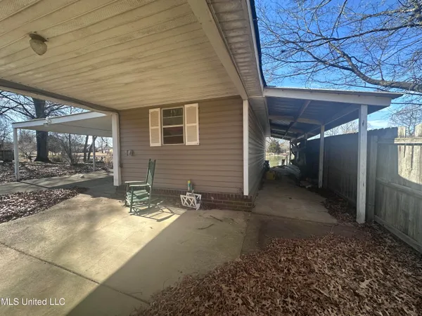 $299,999 | 110 Annandale Drive, Senatobia, MS 38668