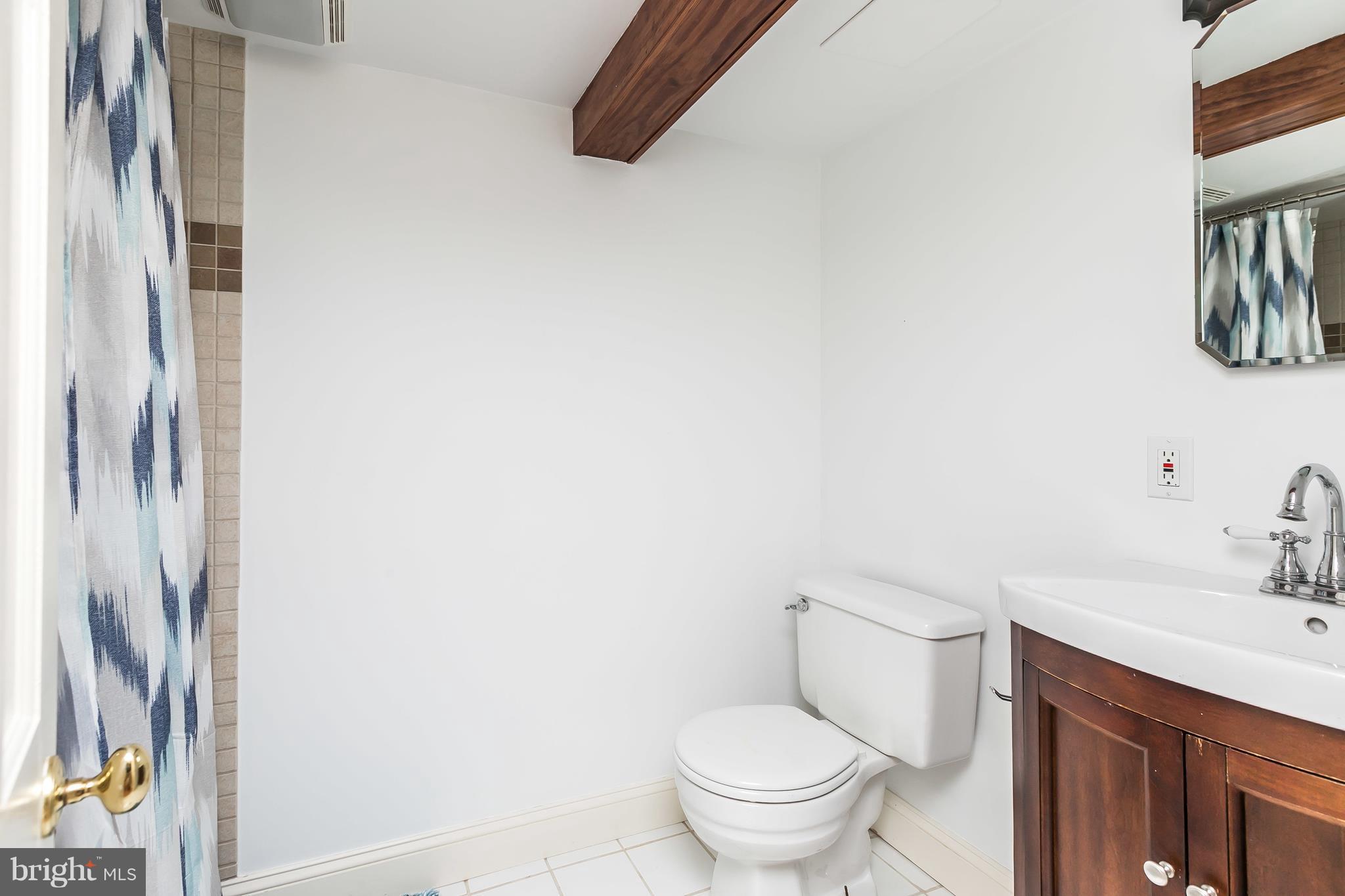 2520 Wentworth Road Baltimore, MD 21234 - Photo 22 of 30 Renovated Full Bath in lower level