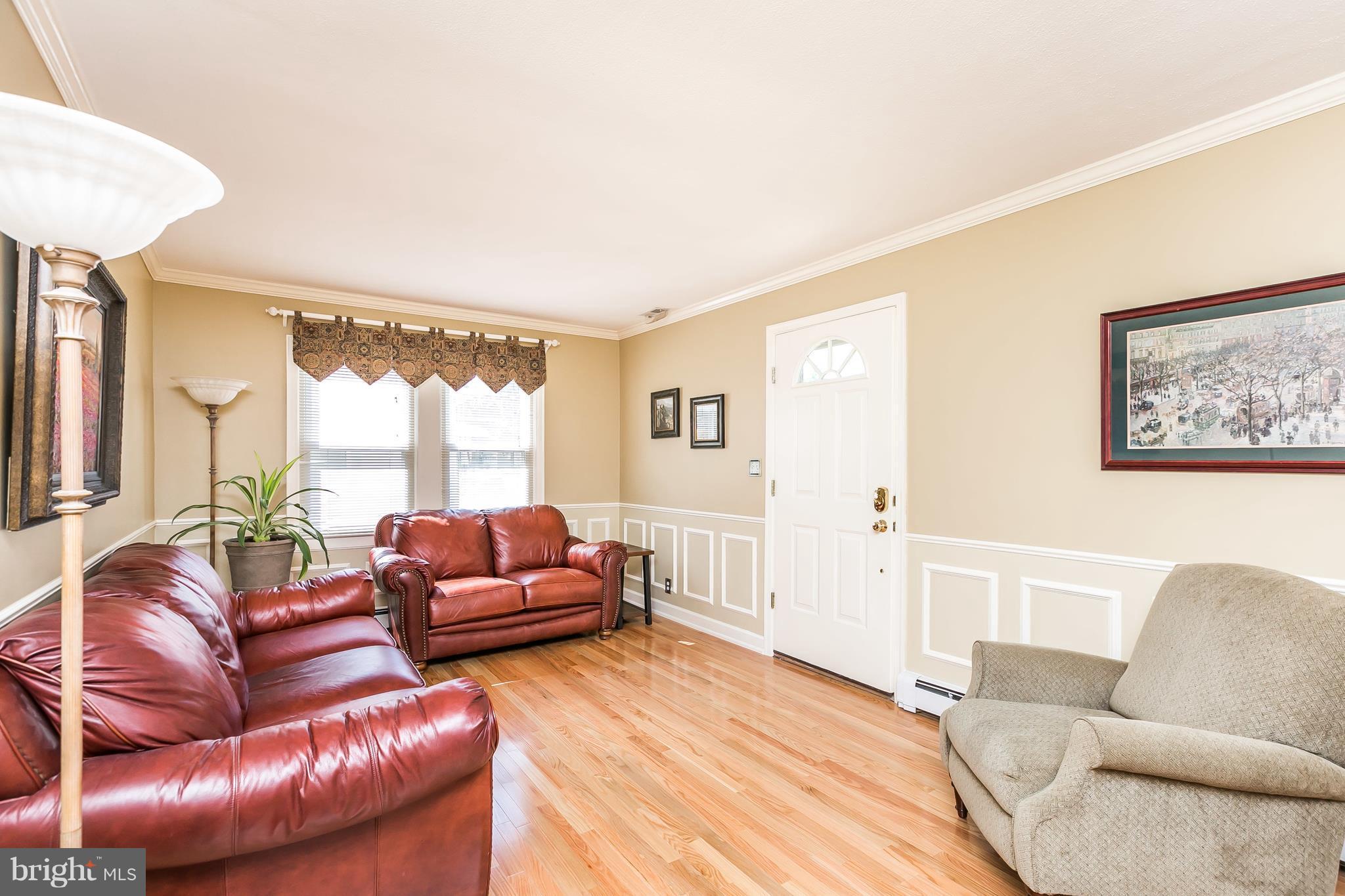 2520 Wentworth Road Baltimore, MD 21234 - Photo 7 of 30 Gorgeous, brand new hardwoods on main level