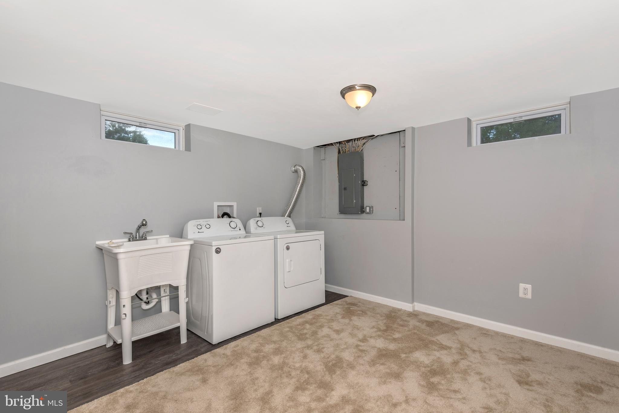 900 Walnut Street Frederick, MD 21703 - Photo 20 of 46 Laundry