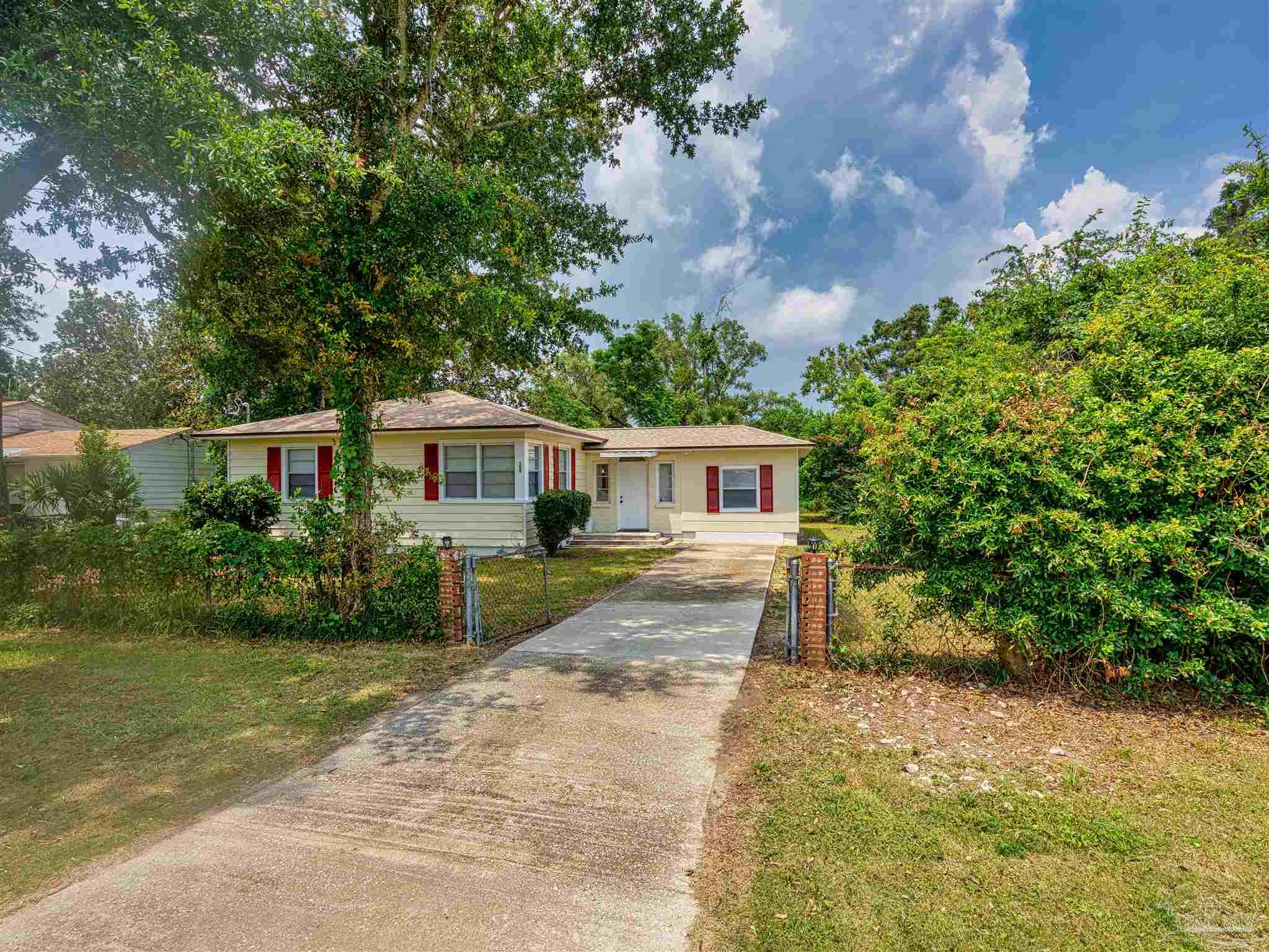 208 Ruberia Avenue Pensacola, FL 32507 - Photo 1 of 17 Gallery Image 1