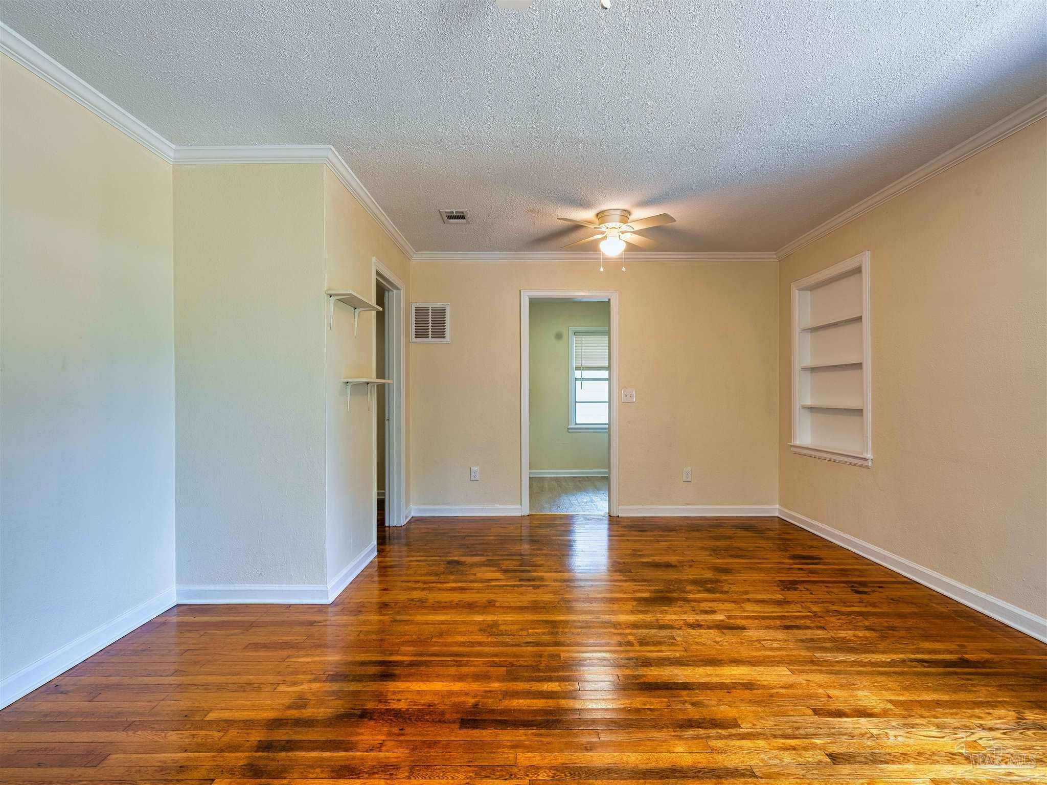 208 Ruberia Avenue Pensacola, FL 32507 - Photo 4 of 17 Gallery Image 4
