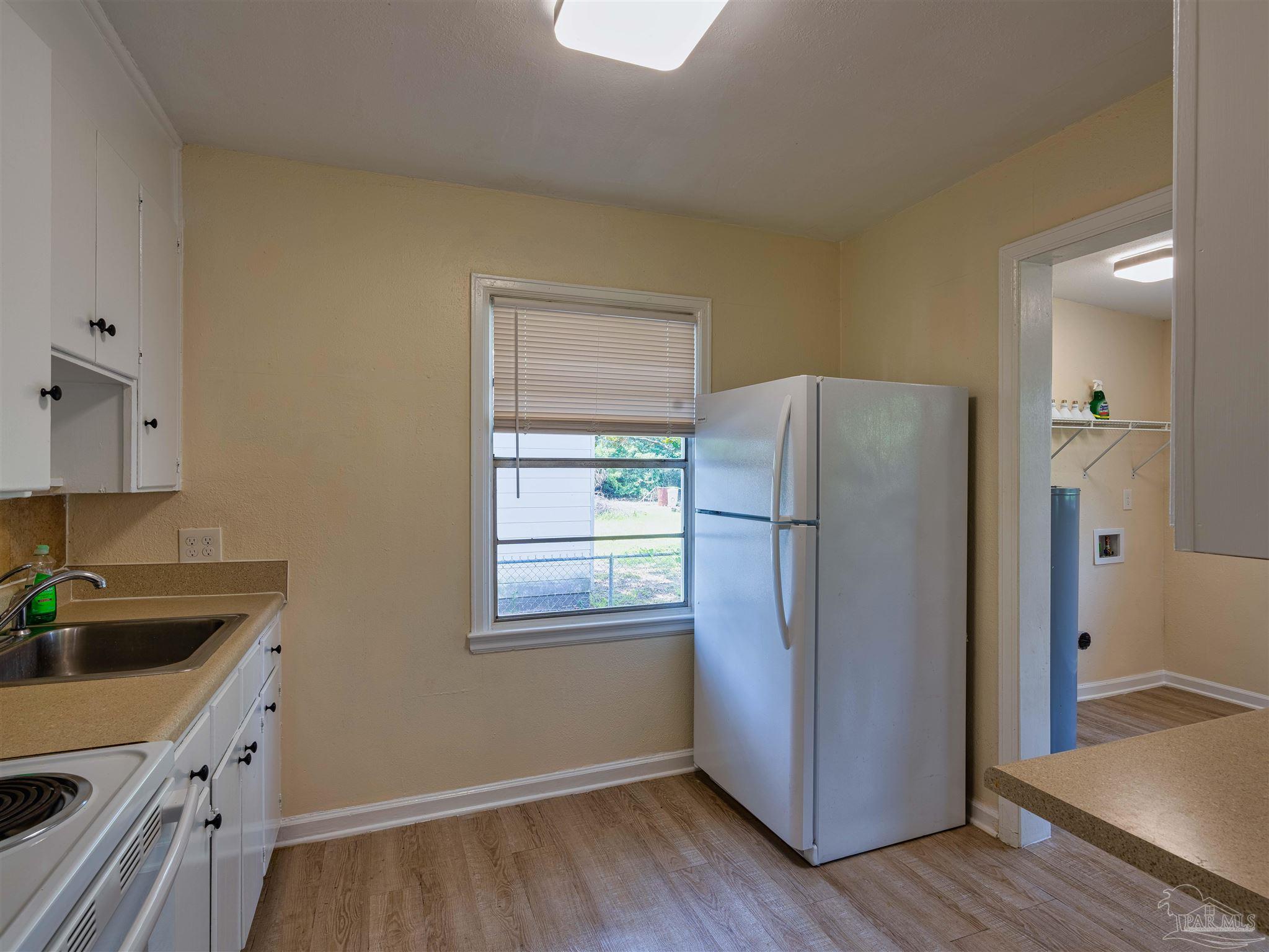 208 Ruberia Avenue Pensacola, FL 32507 - Photo 8 of 17 Gallery Image 8