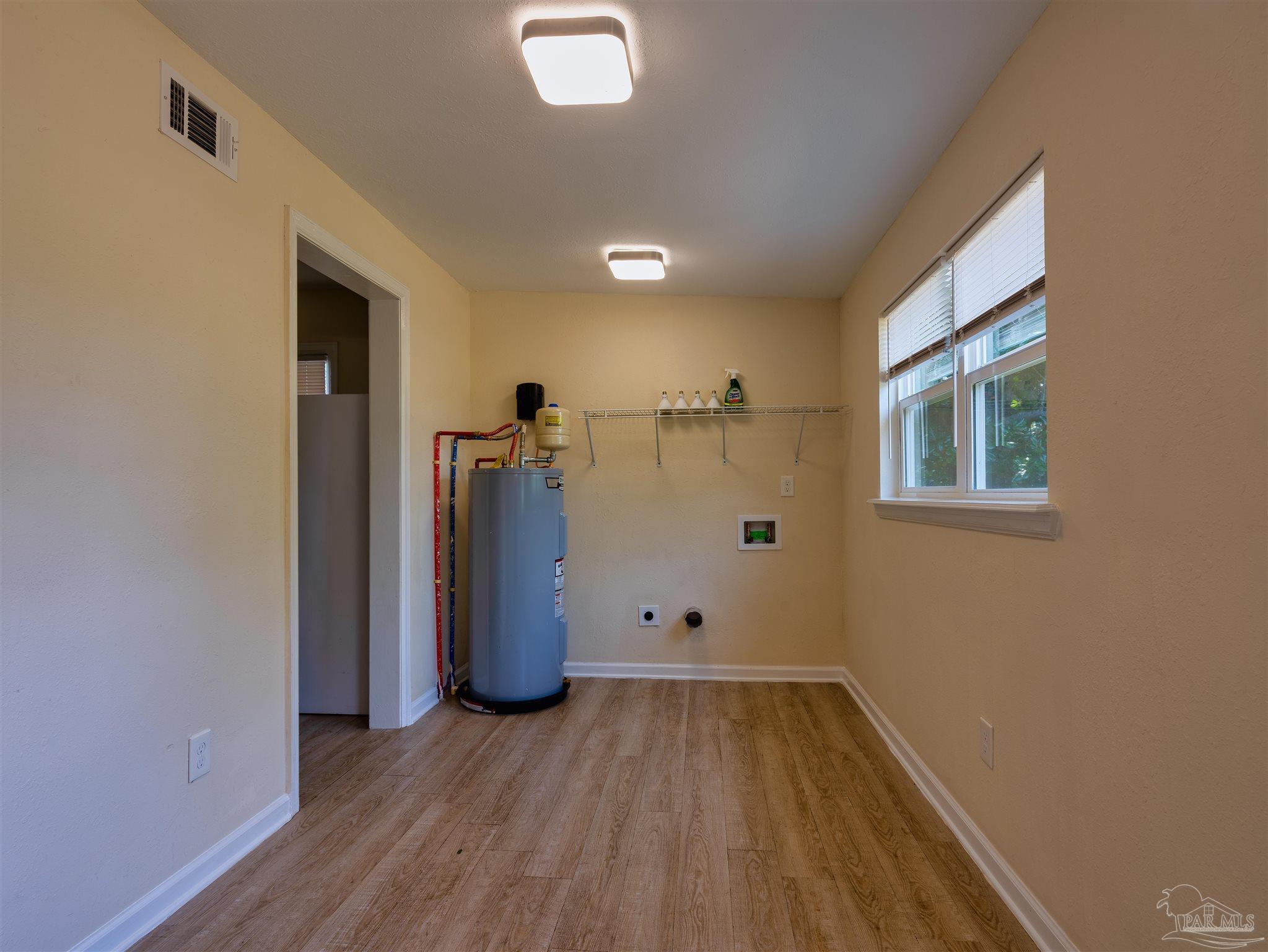 208 Ruberia Avenue Pensacola, FL 32507 - Photo 9 of 17 Gallery Image 9