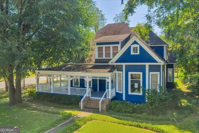 $300,000 | 212 East Union Street, Vienna, GA 31092