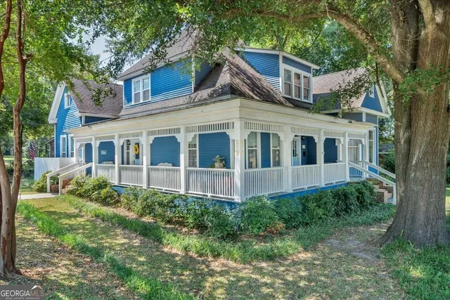 $300,000 | 212 East Union Street, Vienna, GA 31092