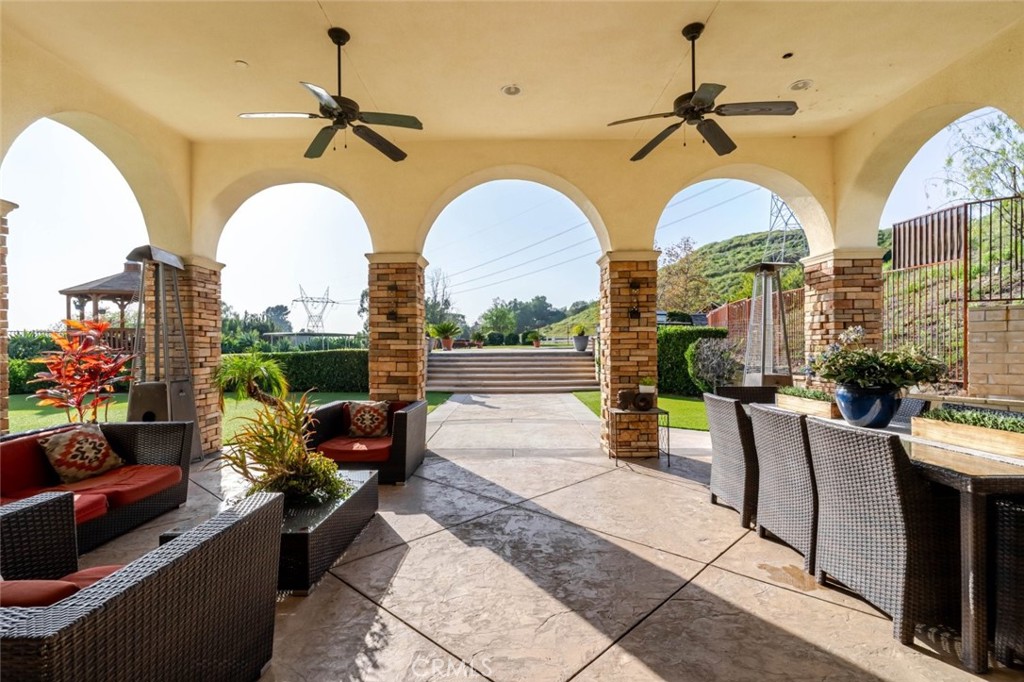 10817 West Stallion Ranch Road Sunland, CA 91040 - Photo 53 of 72