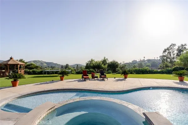$20,000 | 10817 West Stallion Ranch Road, Sunland, CA 91040